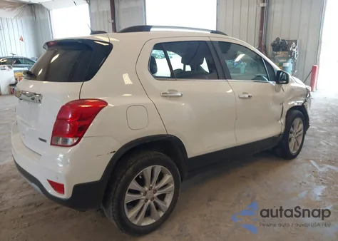 2017 Chevrolet Trax Premier z USA, uszkodzony, nr VIN 3GNCJRSB8HL287588